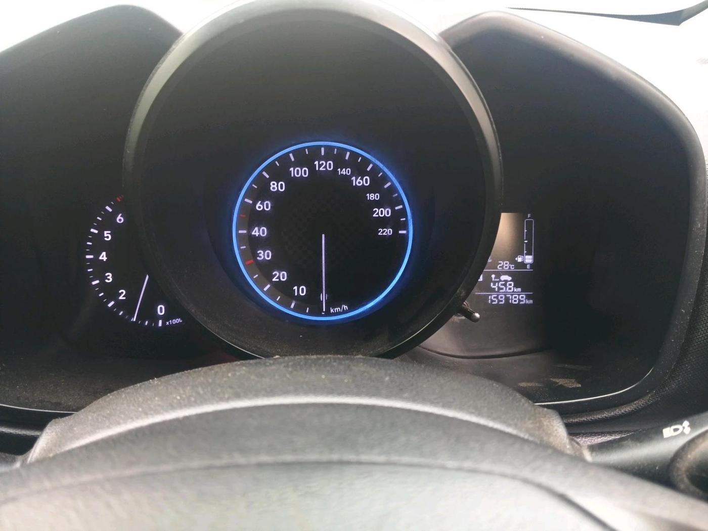 2019 Hyundai VENUE SX 1.0 TURBO, Petrol, Manual, 1,59,789 km, interior