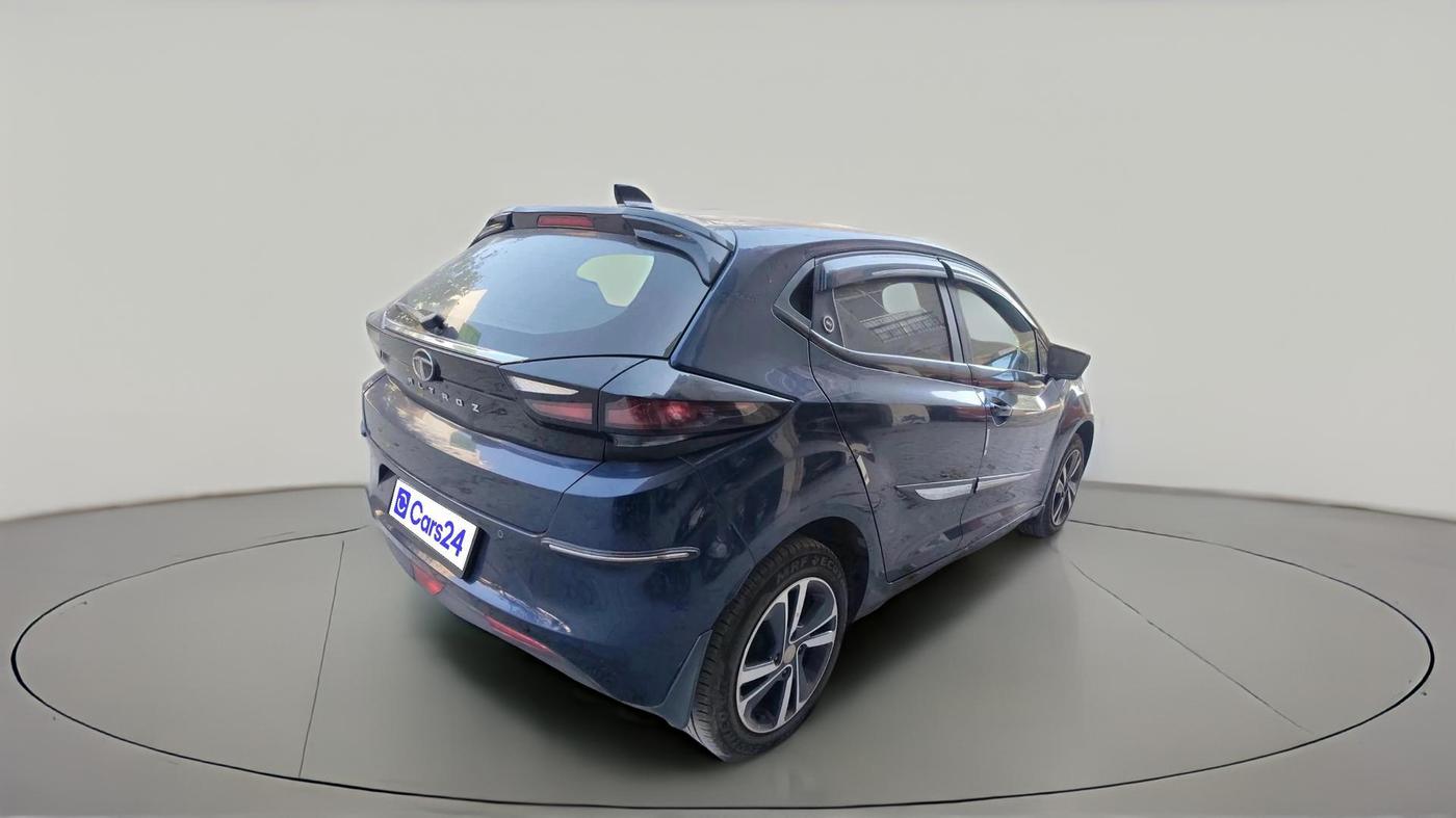 2023 Tata ALTROZ  XZ Plus (O) (S), Petrol, Manual, 17,800 km, exterior