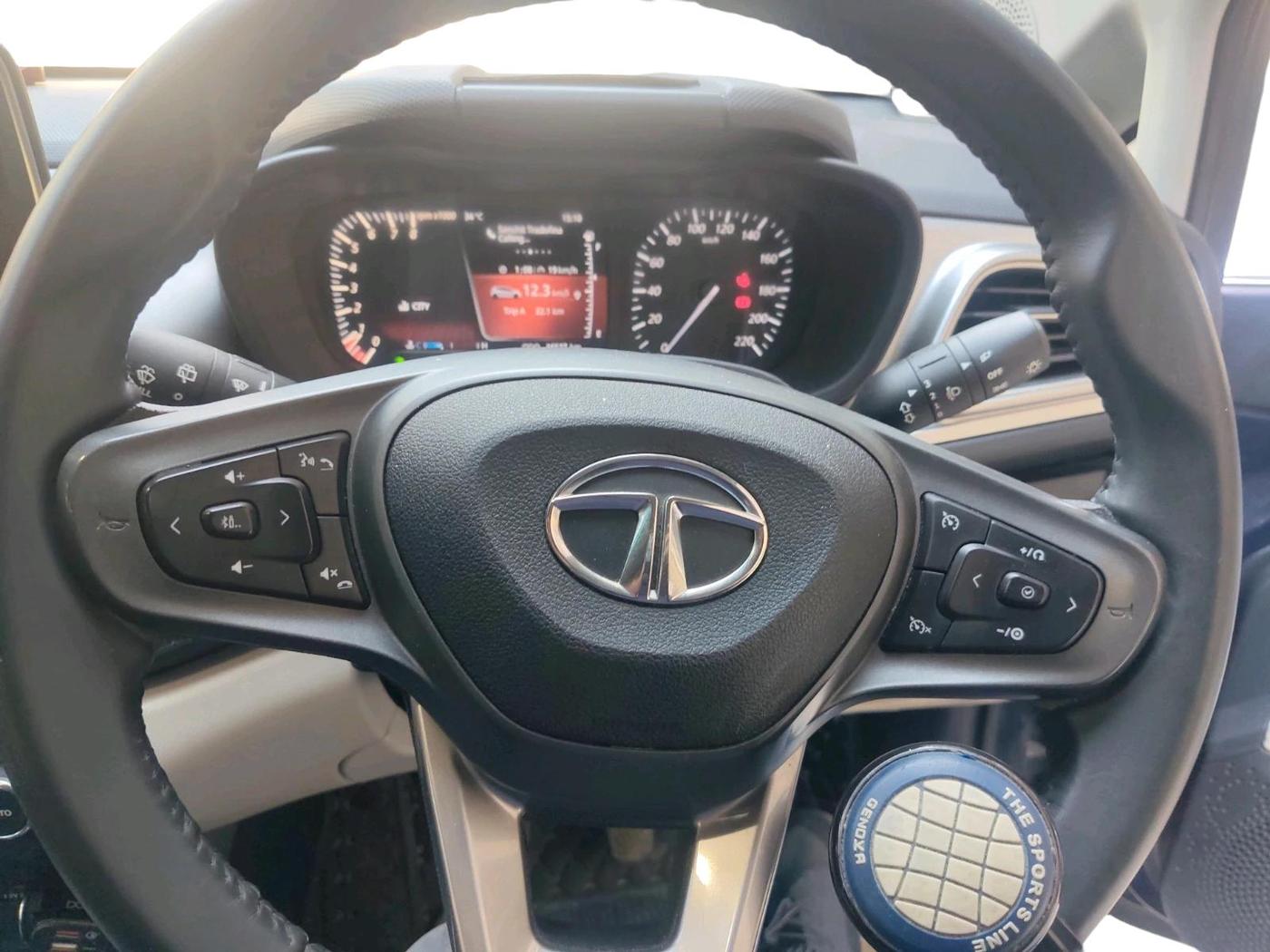 2023 Tata ALTROZ  XZ Plus (O) (S), Petrol, Manual, 17,800 km, interior