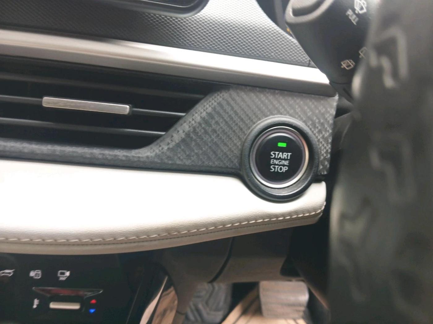 2023 Tata NEXON CREATIVE+ SUNROOF AMT 1.2 PETROL, Petrol, Automatic, 17,970 km, interior