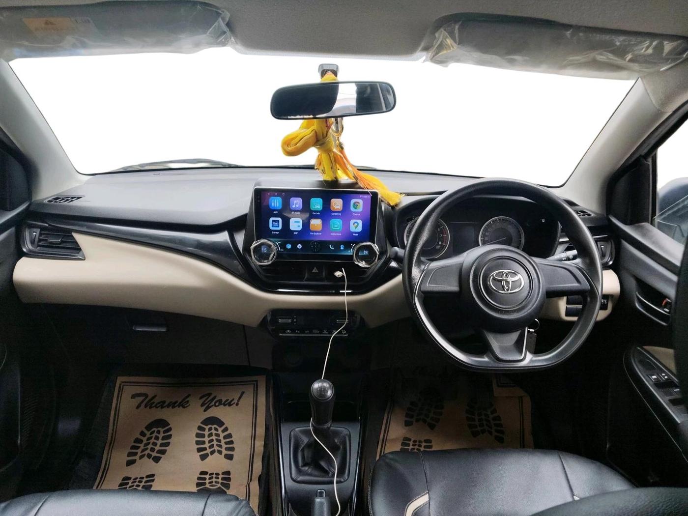2022 Toyota Glanza E, Petrol, Manual, 61,710 km, interior