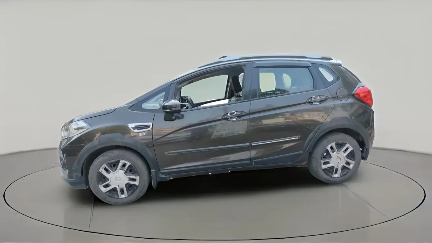 2017 Honda WR-V 1.5L I-DTEC S MT, Diesel, Manual, 1,57,396 km, exterior