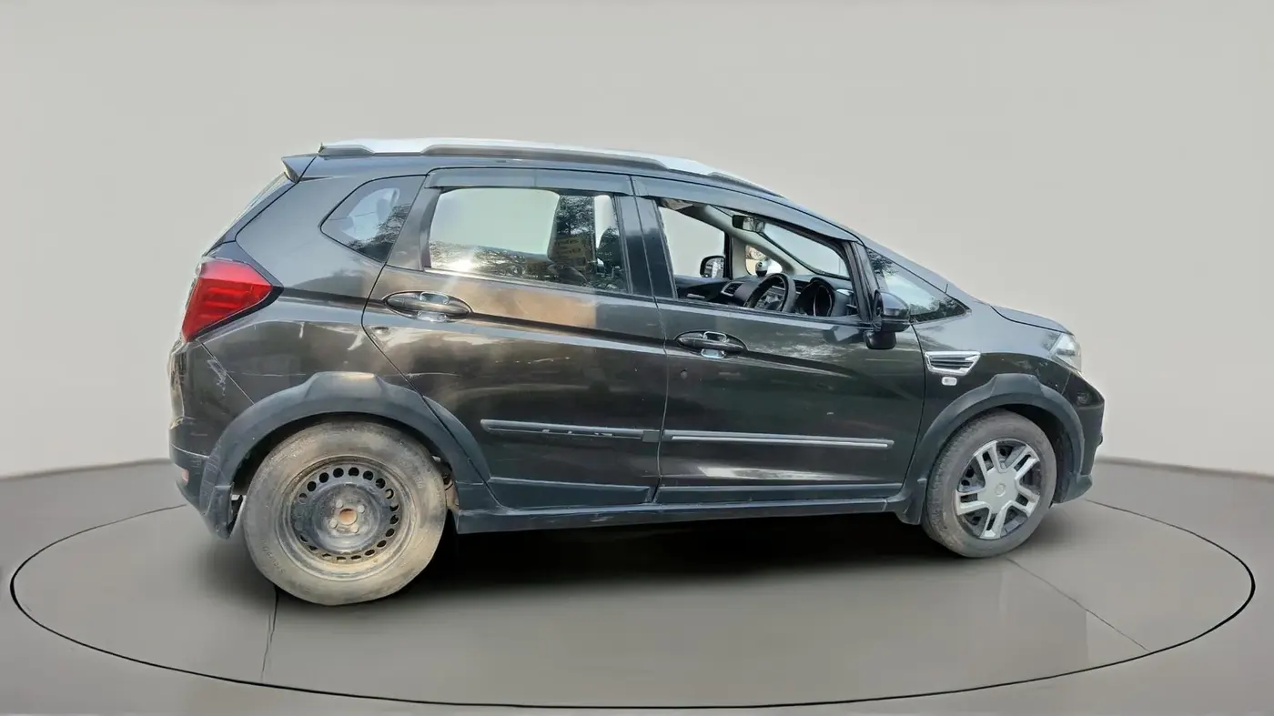 2017 Honda WR-V 1.5L I-DTEC S MT, Diesel, Manual, 1,57,396 km, exterior