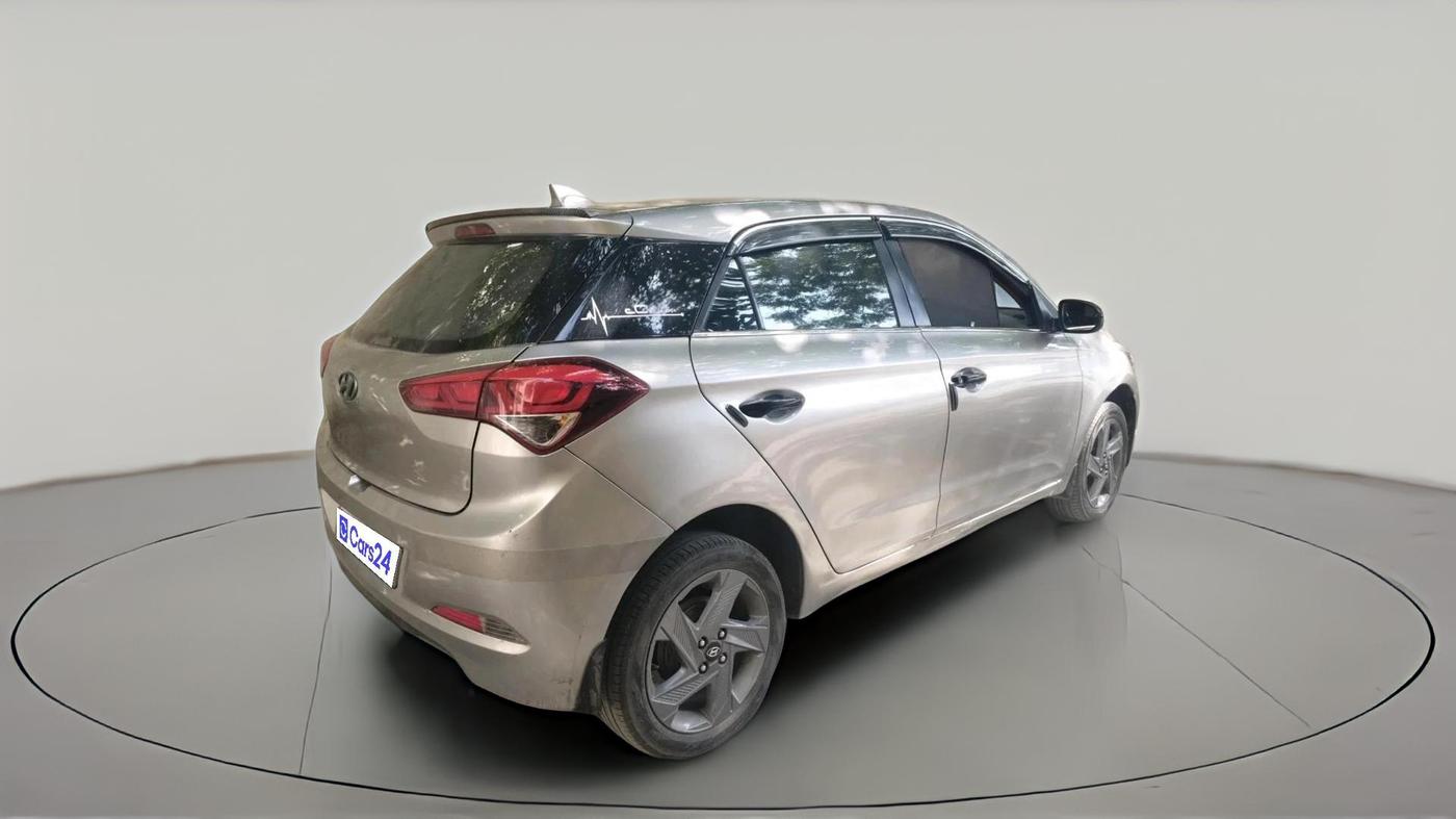 2017 Hyundai Elite i20 SPORTZ 1.4 CRDI, Diesel, Manual, 1,30,107 km, exterior