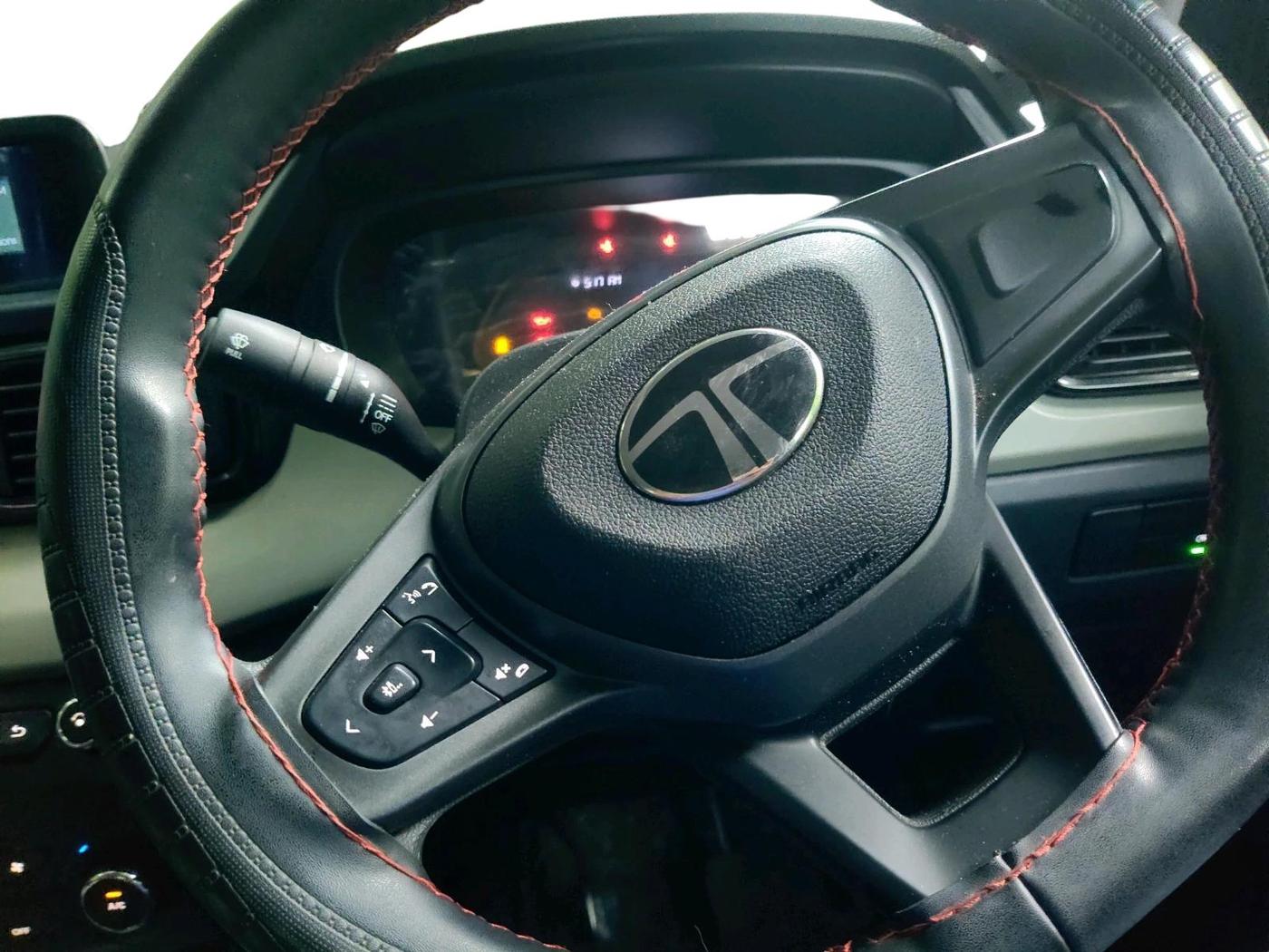 2025 Tata PUNCH ADVENTURE MT CNG , CNG, Manual, 16,437 km, interior