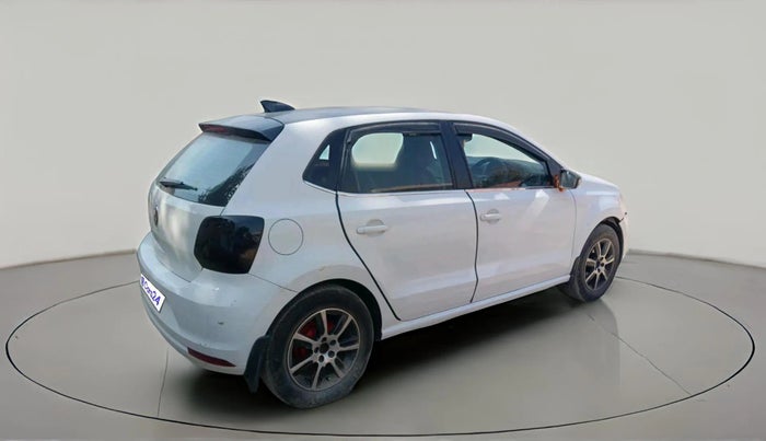 2015 Volkswagen Polo COMFORTLINE 1.2L, CNG, Manual, 60,615 km, exterior