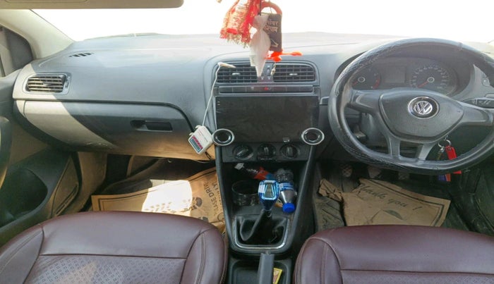 2015 Volkswagen Polo COMFORTLINE 1.2L, CNG, Manual, 60,615 km, interior