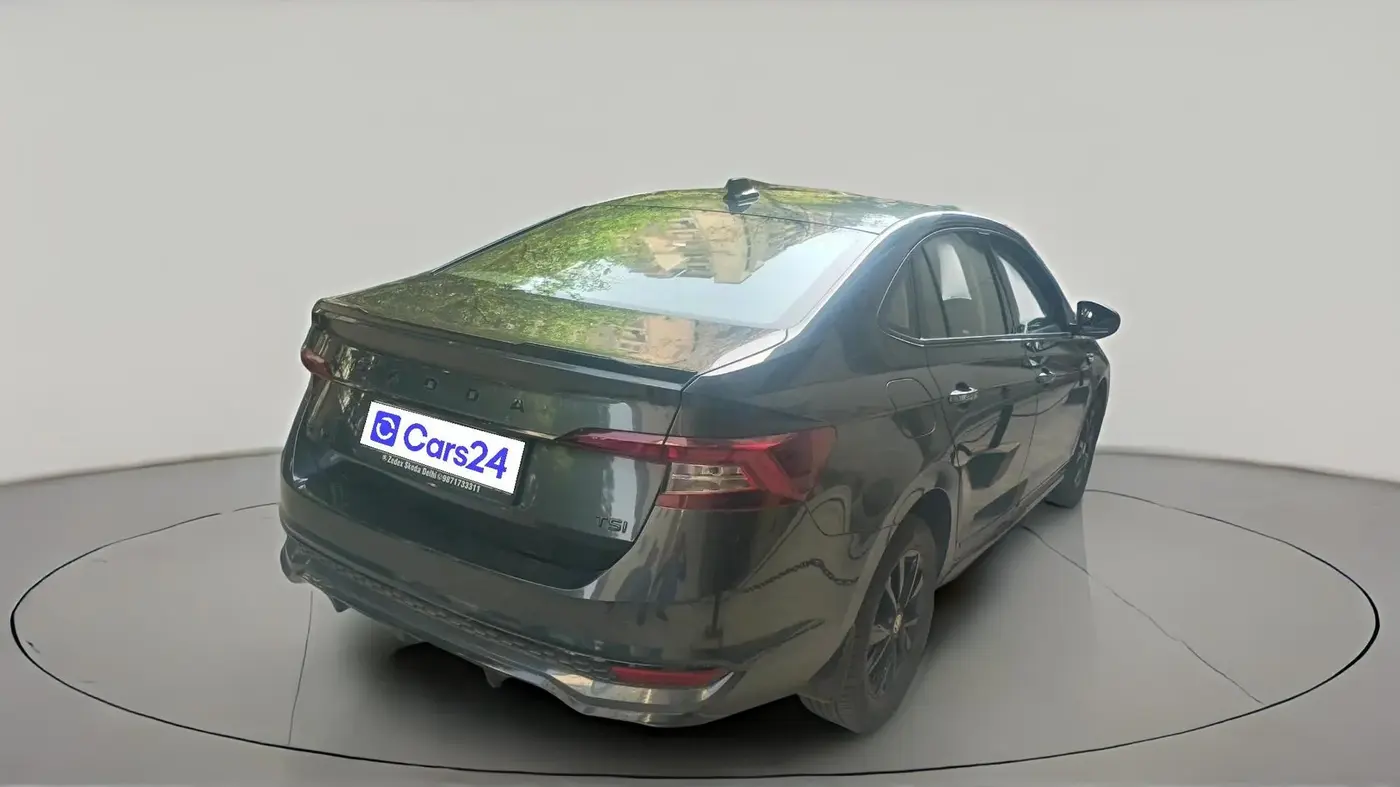 2025 Skoda SLAVIA AMBITION 1.0L TSI MT, Petrol, Manual, 15,124 km, exterior