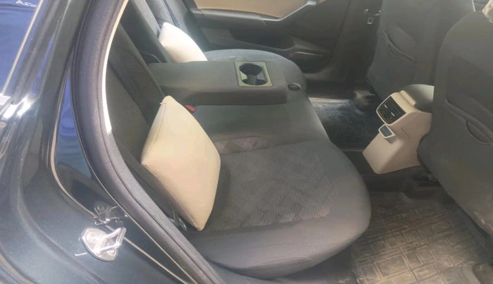 2025 Skoda SLAVIA AMBITION 1.0L TSI MT, Petrol, Manual, 15,124 km, interior