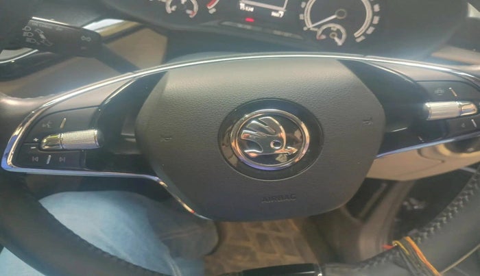 2025 Skoda SLAVIA AMBITION 1.0L TSI MT, Petrol, Manual, 15,124 km, interior