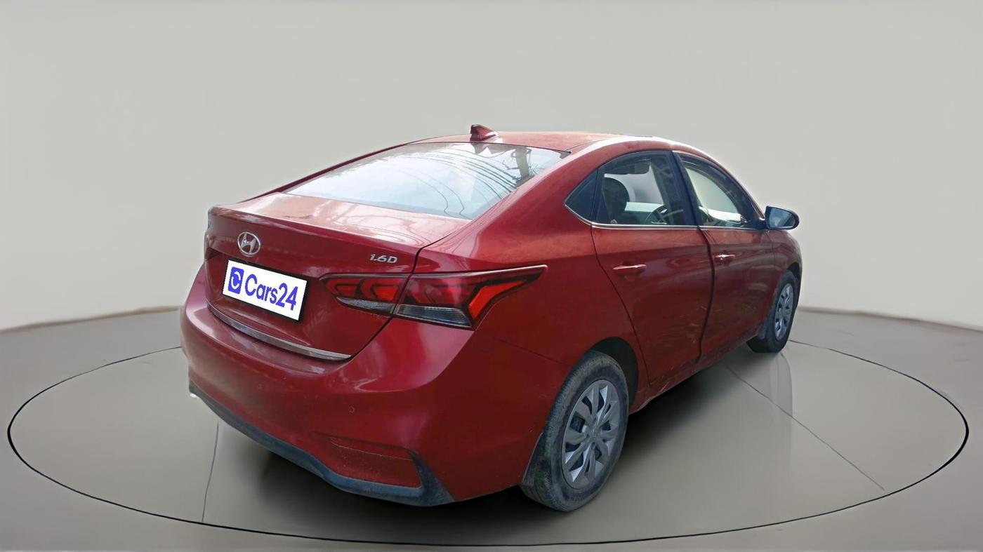 2017 Hyundai Verna 1.6 EX CRDI, Diesel, Manual, 33,443 km, exterior