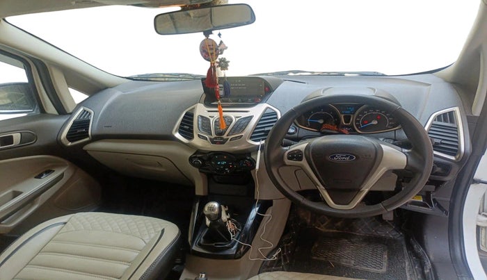 2017 Ford Ecosport TITANIUM 1.5L DIESEL, Diesel, Manual, 1,59,574 km, interior