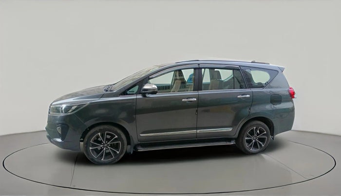2022 Toyota Innova Crysta 2.4 ZX AT 7 STR, Diesel, Automatic, 66,280 km, exterior