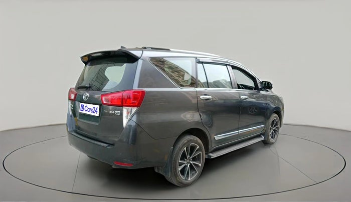 2022 Toyota Innova Crysta 2.4 ZX AT 7 STR, Diesel, Automatic, 66,280 km, exterior