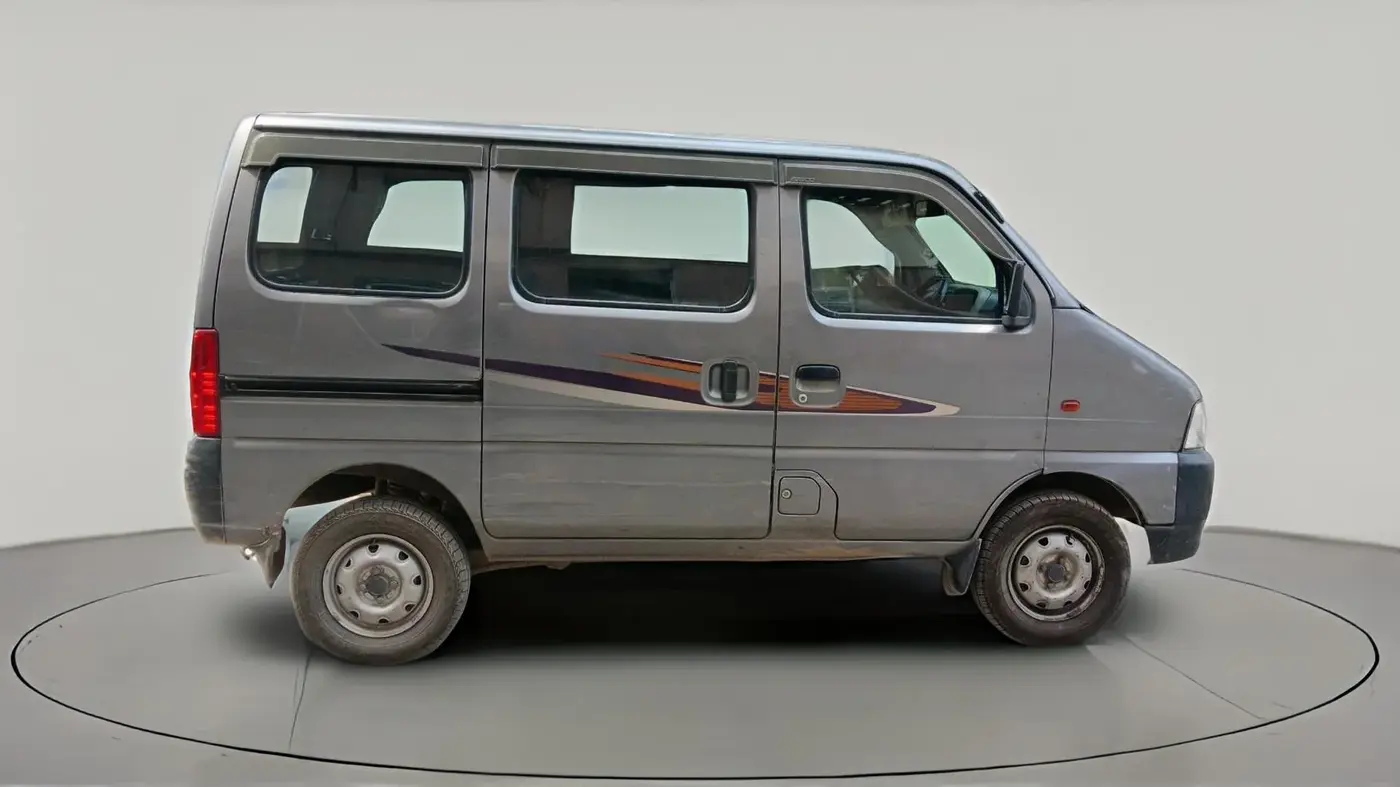 2017 Maruti Eeco 5 STR WITH A/C+HTR CNG, CNG, Manual, 1,41,315 km, exterior