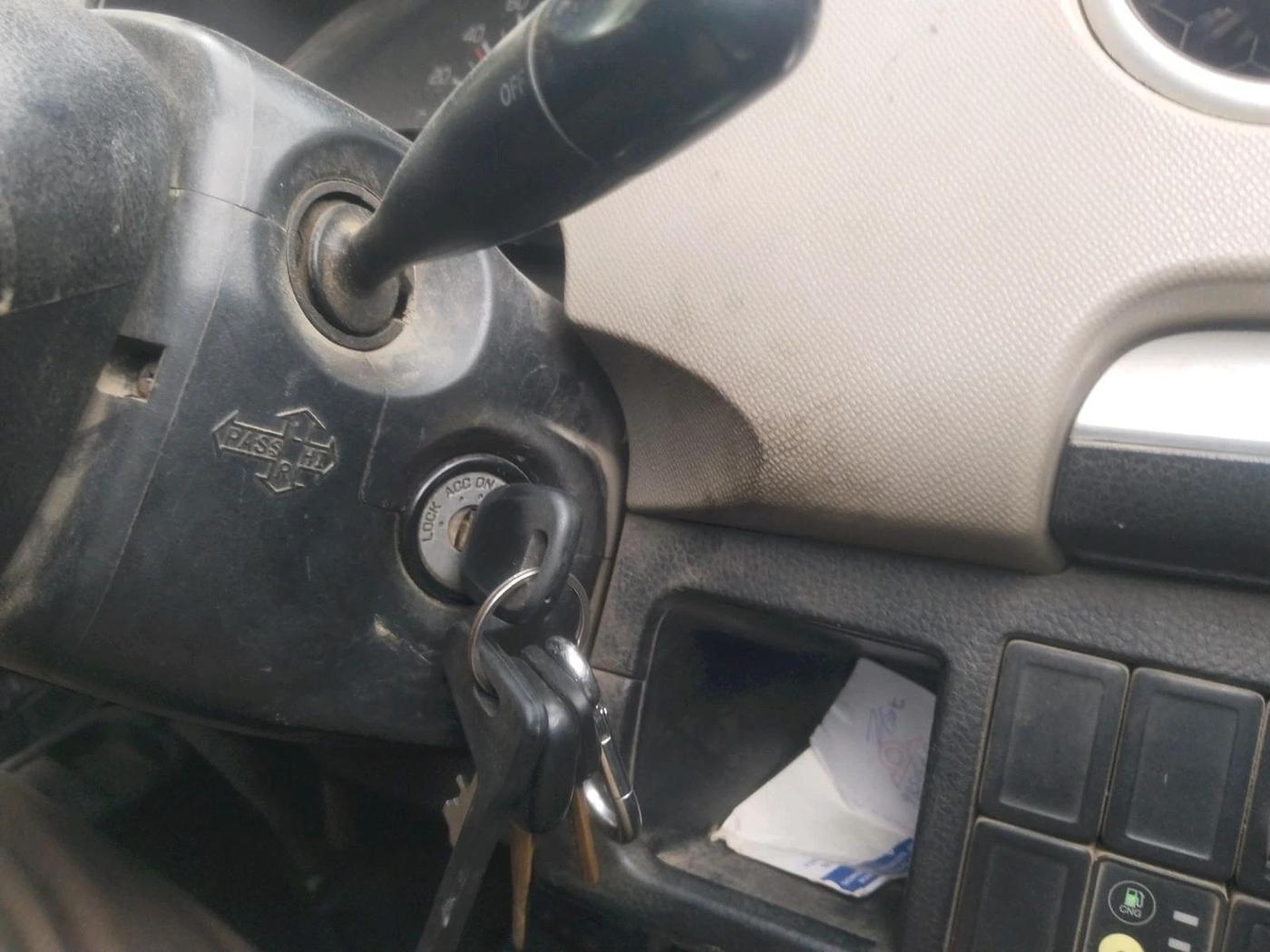 2013 Maruti Wagon R 1.0 LXI CNG, CNG, Manual, 2,18,340 km, interior