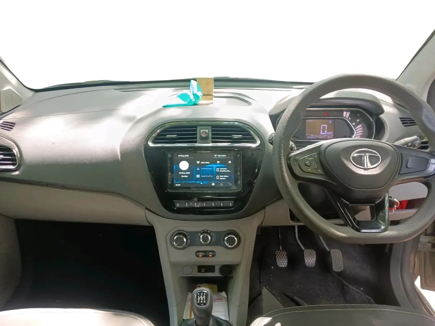 2020 Tata Tiago XZ PETROL, Petrol, Manual, 84,026 km, interior
