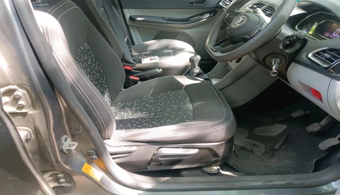 2020 Tata Tiago XZ PETROL, Petrol, Manual, 84,026 km, interior