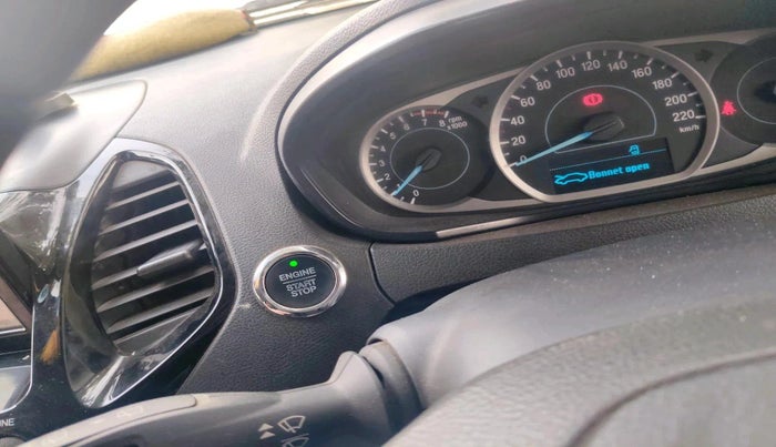 2019 Ford New Figo TITANIUM 1.2 PETROL MT, Petrol, Manual, 77,826 km, interior