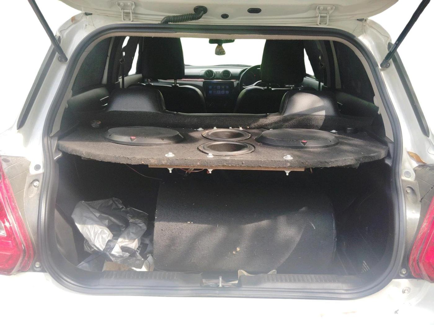 2021 Maruti Swift VXI, Petrol, Manual, 72,394 km, exterior