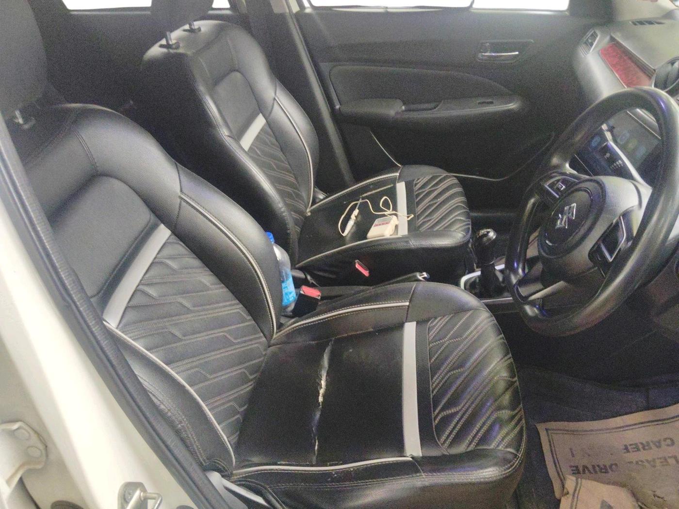 2021 Maruti Swift VXI, Petrol, Manual, 72,394 km, interior