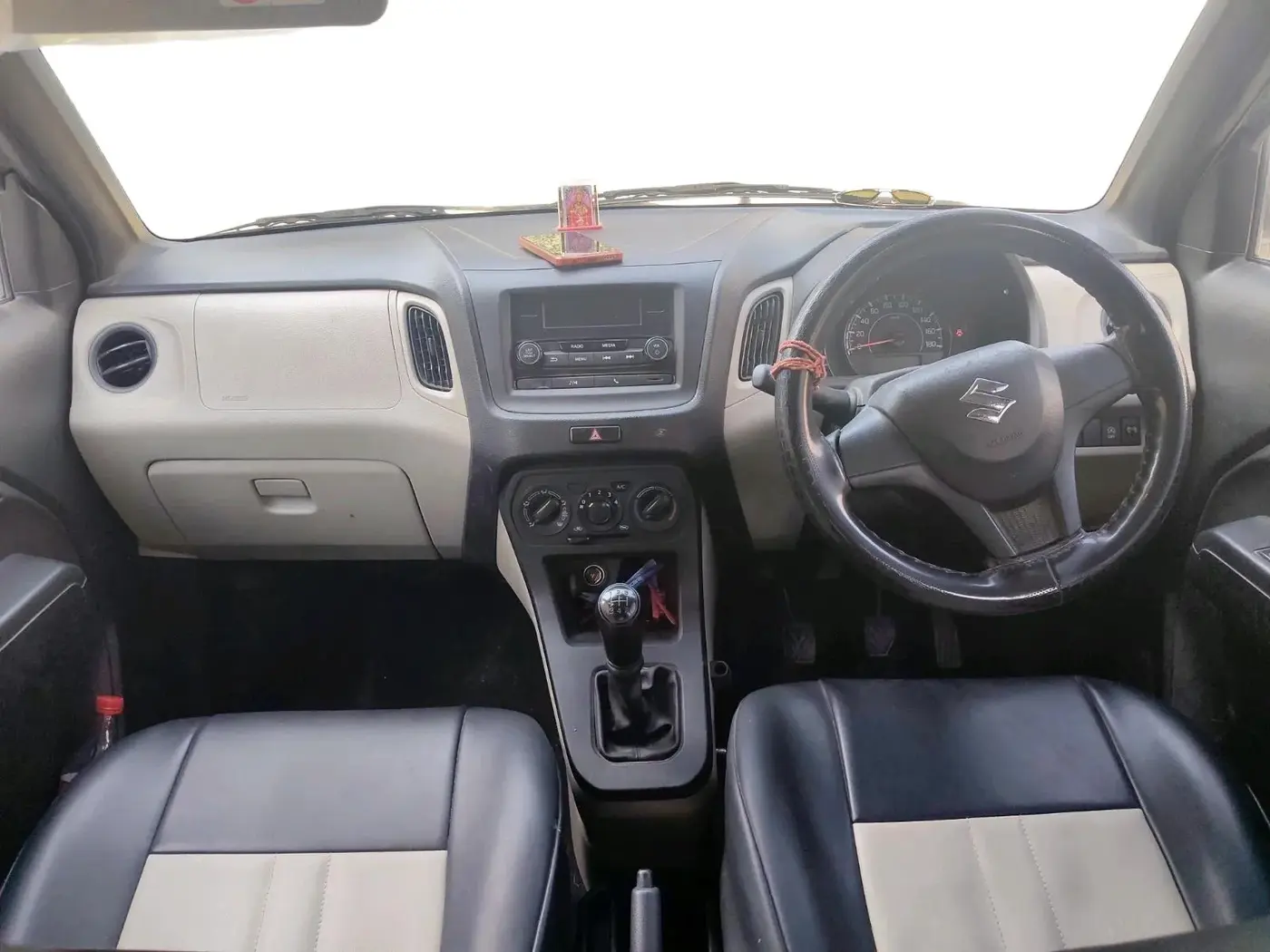 2022 Maruti New Wagon-R LXI 1.0, Petrol, Manual, 24,290 km, interior