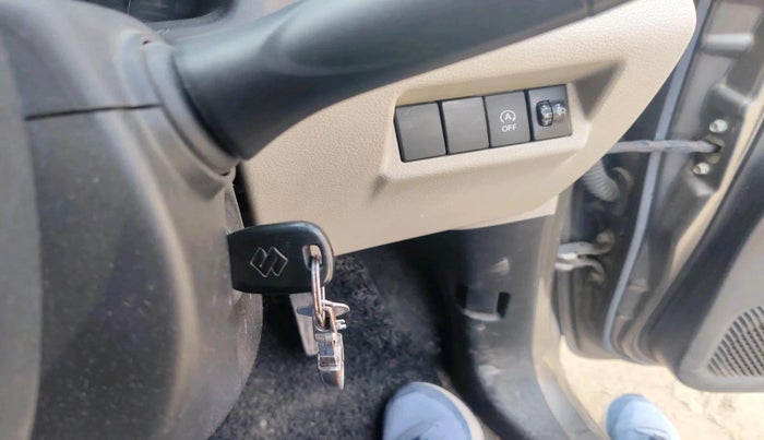 2022 Maruti New Wagon-R LXI 1.0, Petrol, Manual, 24,290 km, interior