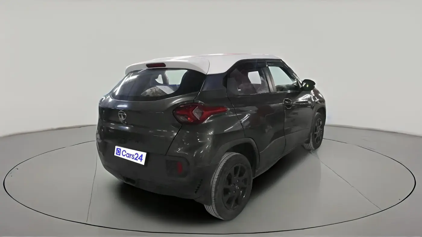 2022 Tata PUNCH  ACCOMPLISHED AMT CAMO EDITION, Petrol, Automatic, 81,829 km, exterior