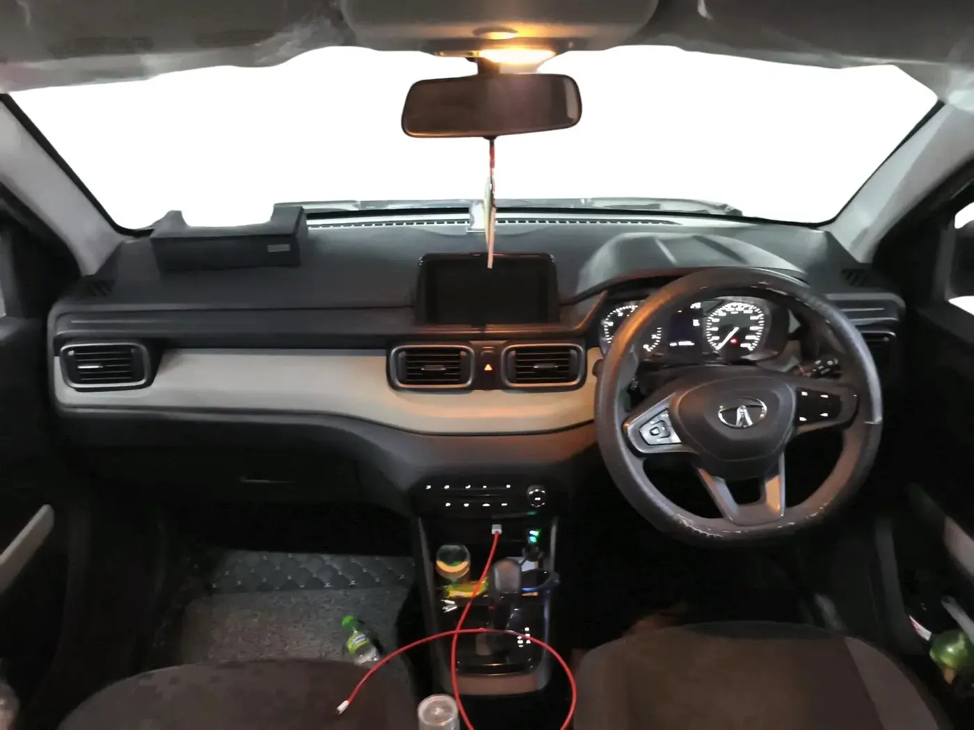 2022 Tata PUNCH  ACCOMPLISHED AMT CAMO EDITION, Petrol, Automatic, 81,829 km, interior