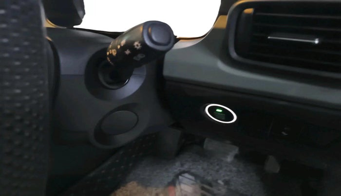 2022 Tata PUNCH  ACCOMPLISHED AMT CAMO EDITION, Petrol, Automatic, 81,829 km, interior