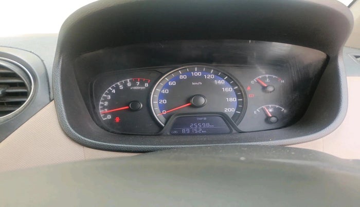 2017 Hyundai Xcent SX 1.2, Petrol, Manual, 89,152 km, interior