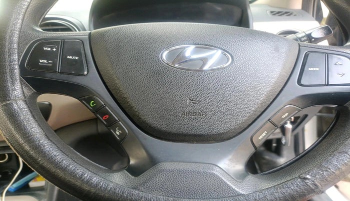 2017 Hyundai Xcent SX 1.2, Petrol, Manual, 89,152 km, interior