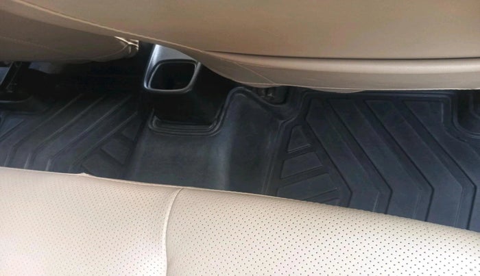 2020 Maruti Swift VXI, Petrol, Manual, 30,293 km, interior