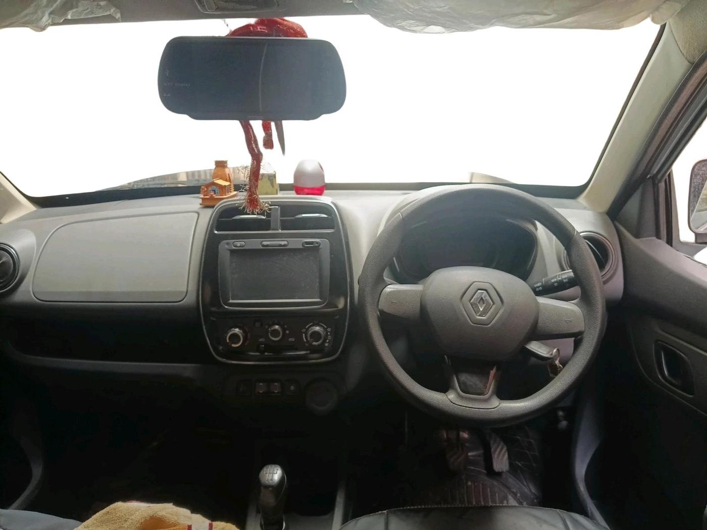 2016 Renault Kwid RXT 0.8, Petrol, Manual, 40,918 km, interior