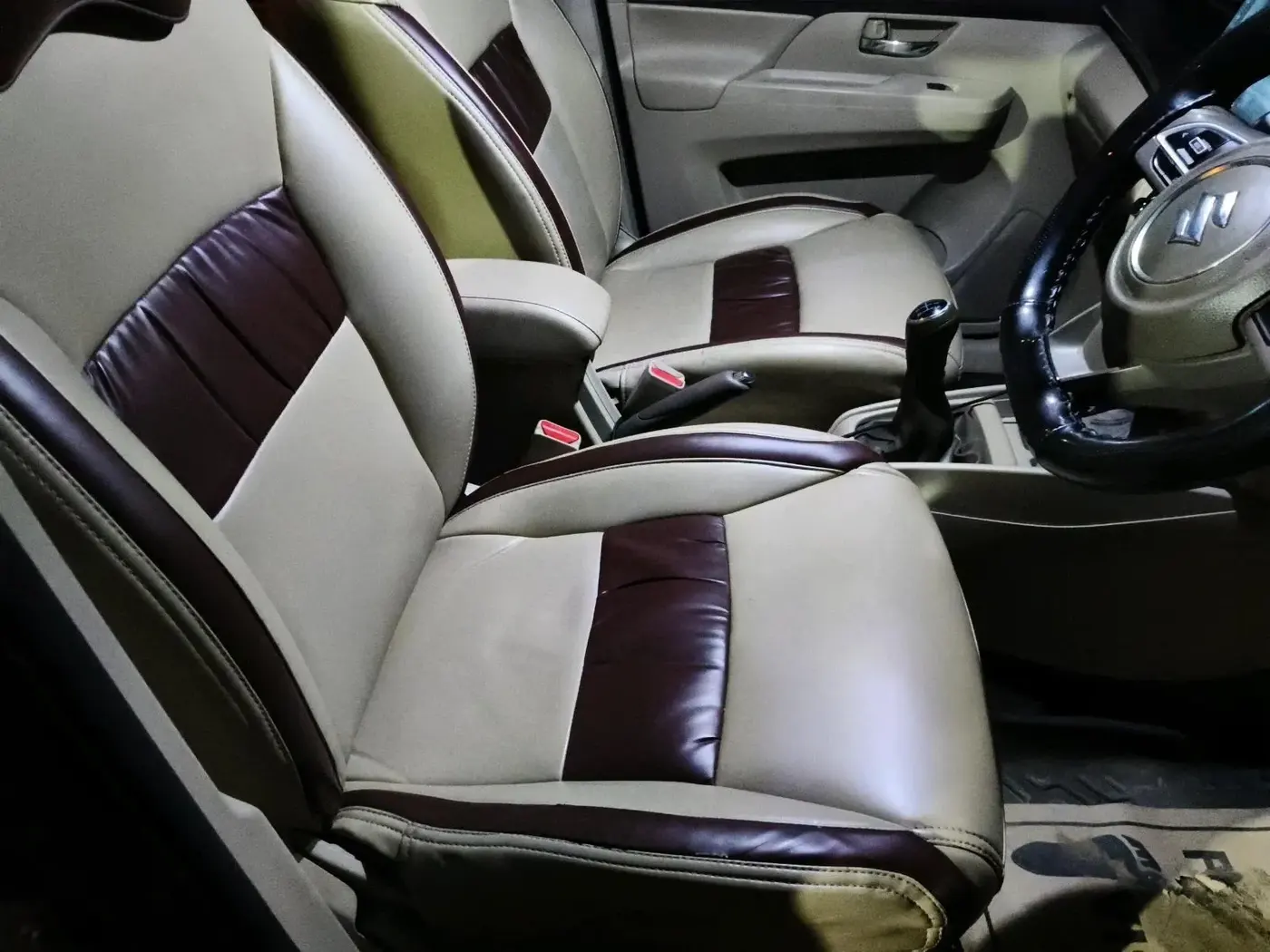 2022 Maruti Ertiga ZXI (O) CNG, CNG, Manual, 76,584 km, interior