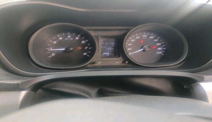 2018 Tata NEXON XM PETROL, Petrol, Manual, 1,01,736 km, interior