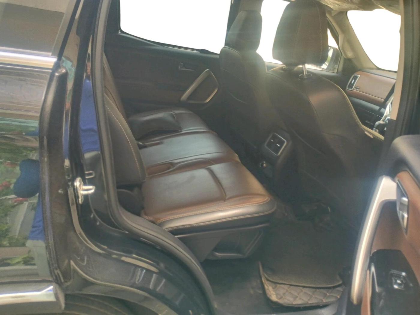 2023 Mahindra SCORPIO-N Z8 L PETROL AT 7 STR, Petrol, Automatic, 54,730 km, interior