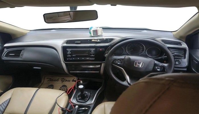 2016 Honda City 1.5L I-DTEC SV, Diesel, Manual, 1,67,141 km, interior