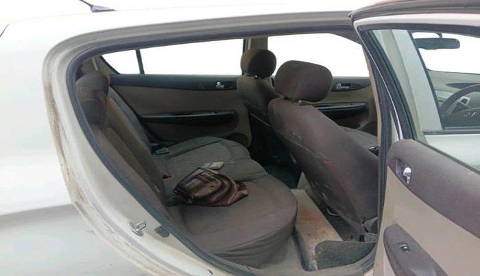 2011 Hyundai i20 MAGNA 1.2, Petrol, Manual, 60,152 km, interior