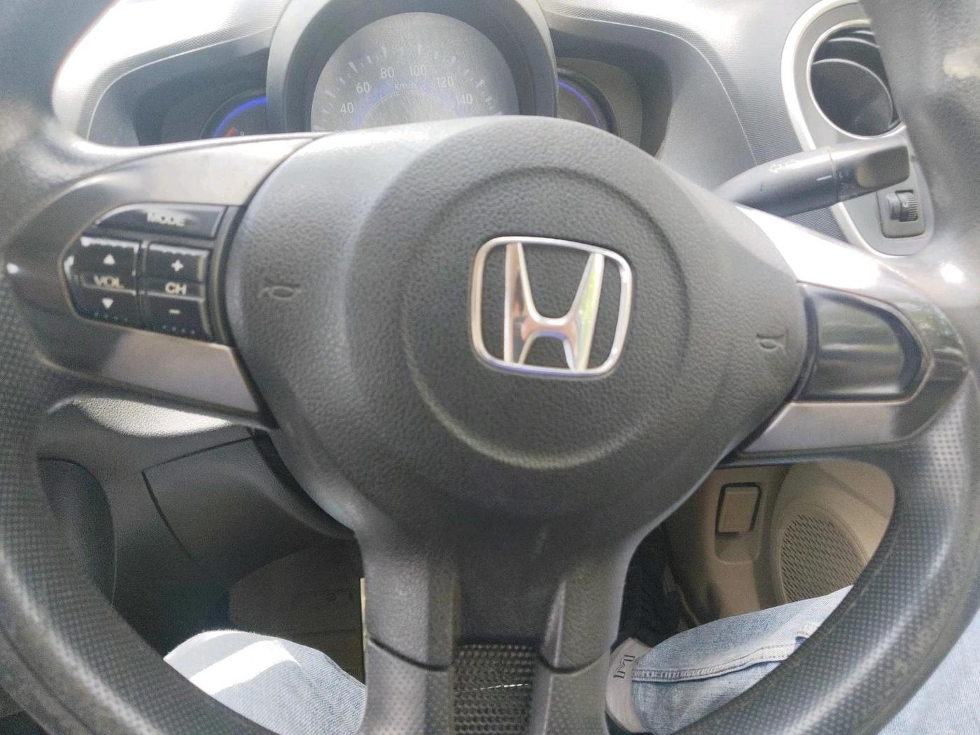 2015 Honda Mobilio 1.5L I-VTEC S, Petrol, Manual, 1,03,185 km, interior