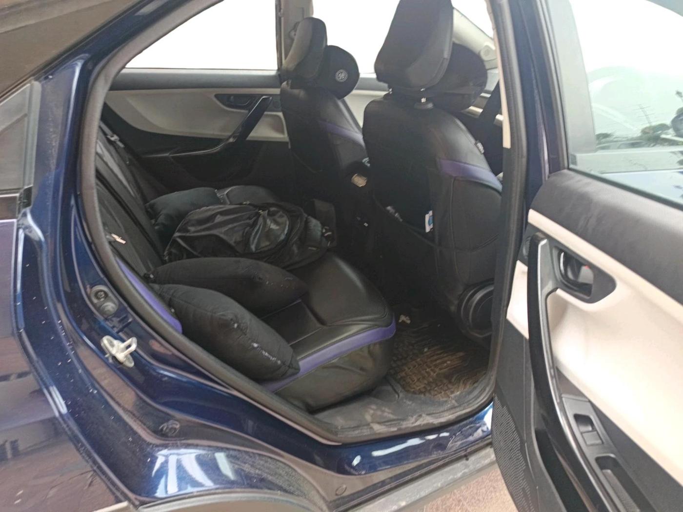 2025 Tata NEXON Creative Plus (PS) 1.2 Petrol DCA Dual Tone, Petrol, Automatic, 12,905 km, interior