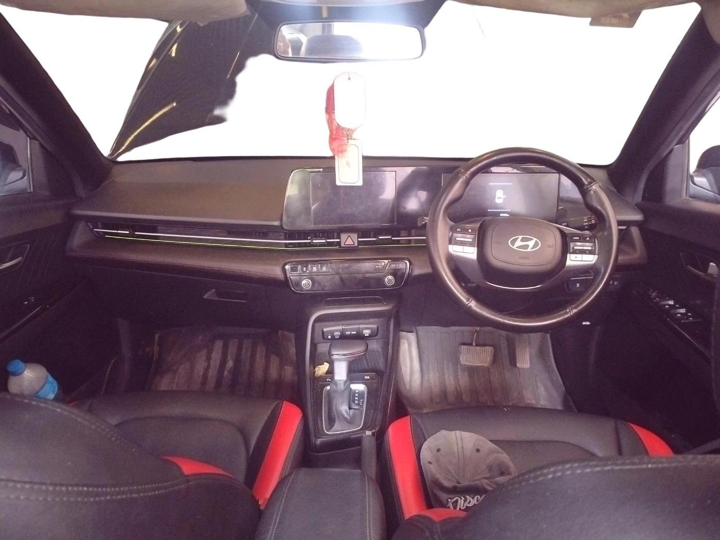 2024 Hyundai Verna  SX 1.5 MPI IVT, Petrol, Automatic, 49,445 km, interior