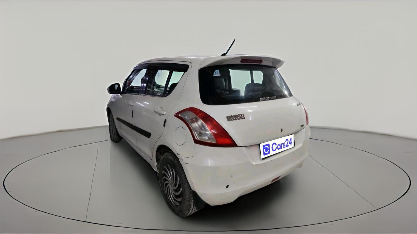 2015 Maruti Swift VXI, Petrol, Manual, 1,16,821 km, exterior