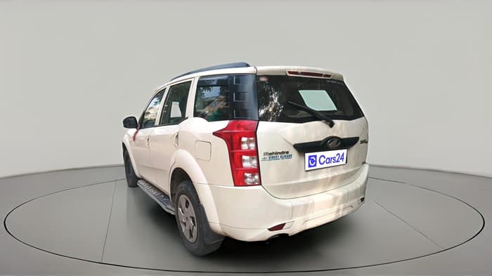 2016 Mahindra XUV500 W4, Diesel, Manual, 47,665 km, exterior