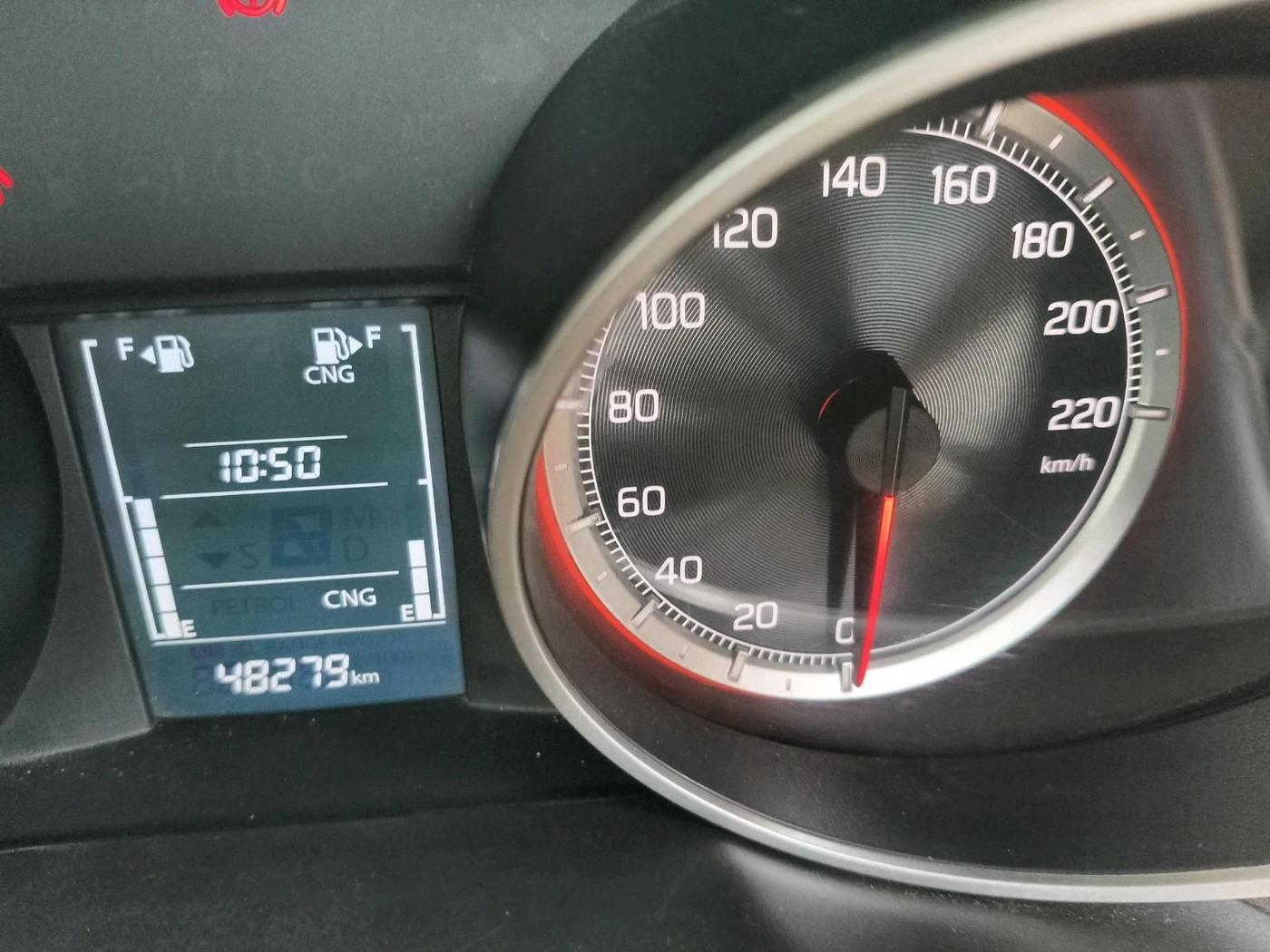 2023 Maruti Swift VXI CNG, CNG, Manual, 48,279 km, interior