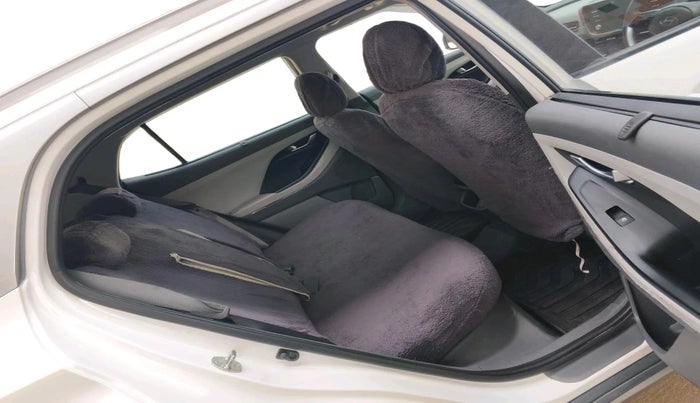 2024 Hyundai Creta S (O) 1.5 PETROL, Petrol, Manual, 19,555 km, interior