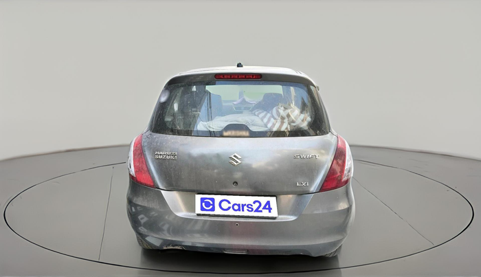 2017 Maruti Swift LXI, CNG, Manual, 1,58,658 km, exterior