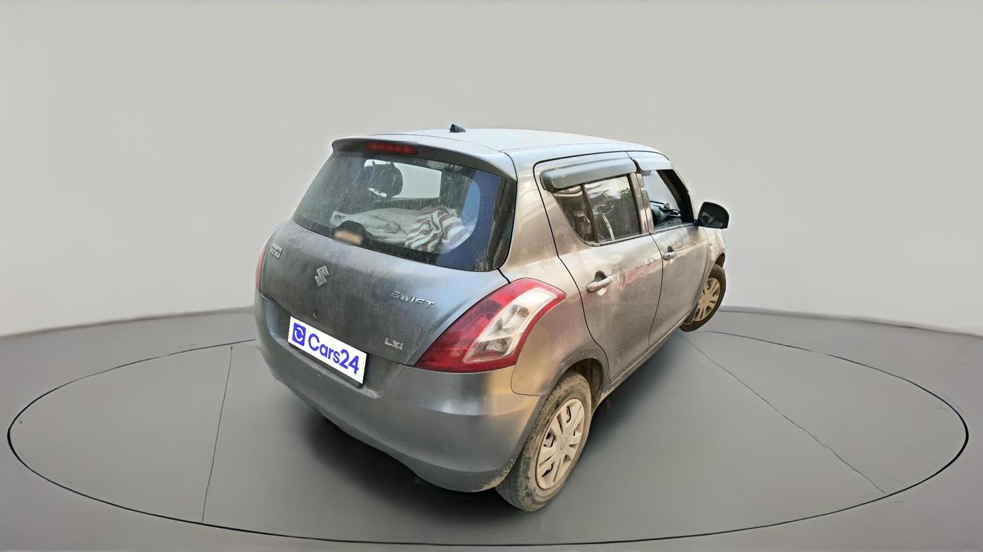 2017 Maruti Swift LXI, CNG, Manual, 1,58,658 km, exterior