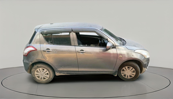 2017 Maruti Swift LXI, CNG, Manual, 1,58,658 km, exterior
