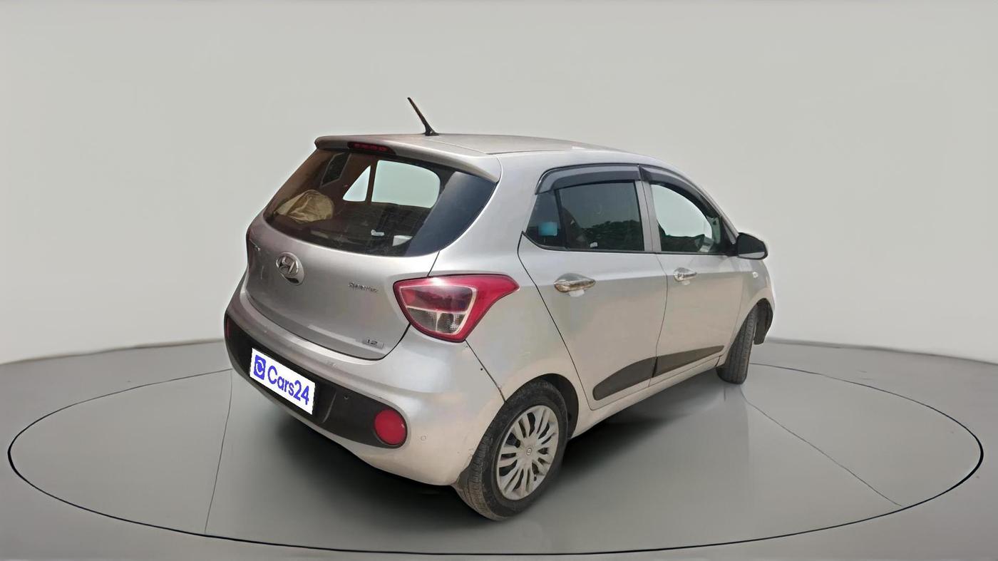 2017 Hyundai Grand i10 SPORTZ 1.2 KAPPA VTVT, CNG, Manual, 77,086 km, exterior